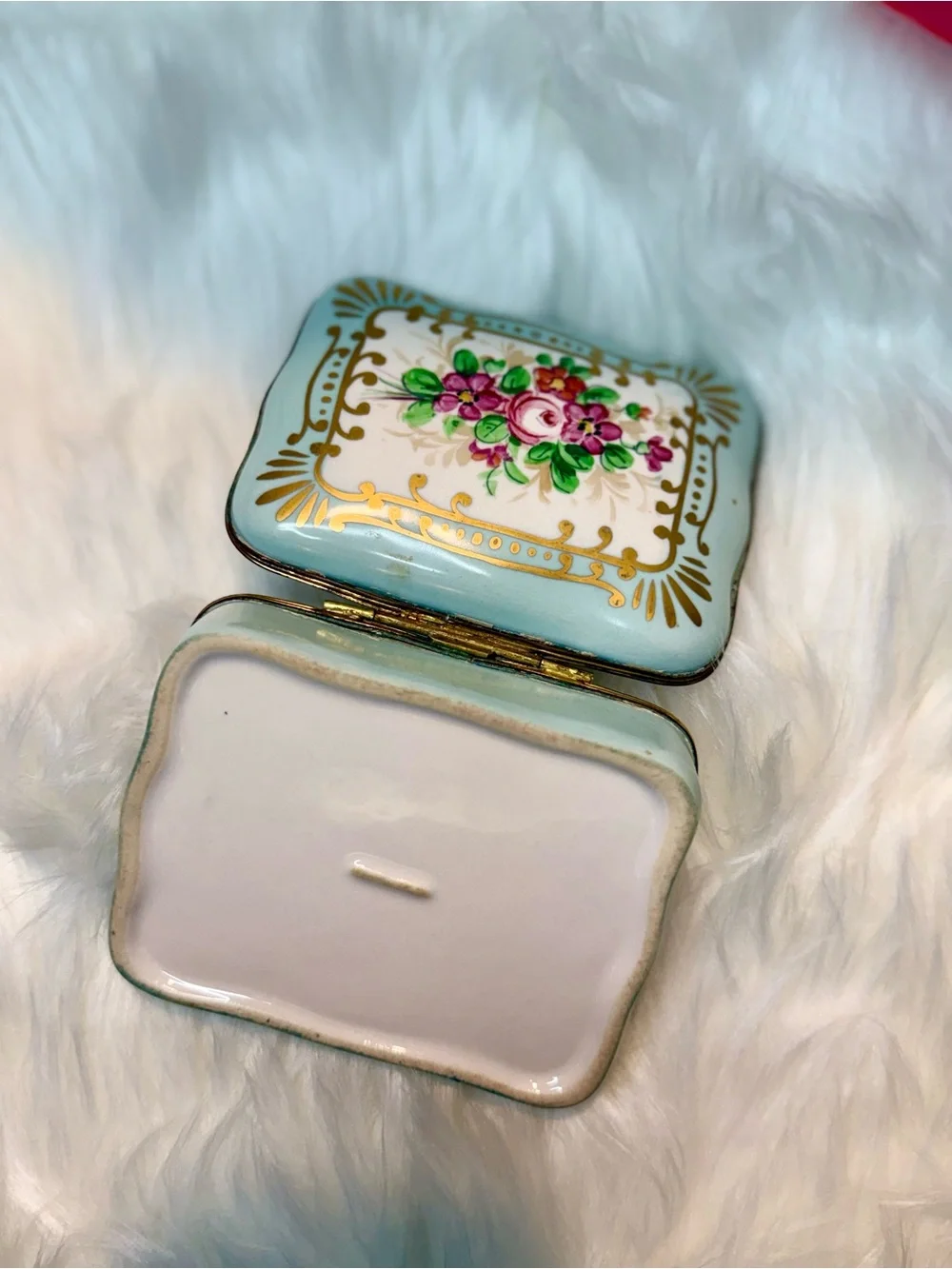 Hand-Painted Floral Porcelain Trinket Box - Blue & White with Gold Accents